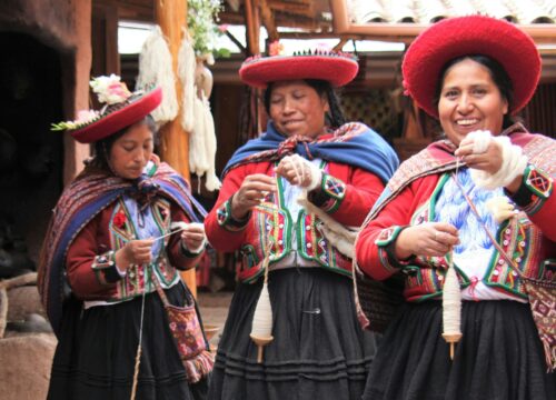 Chinchero Textiles: Andean Women, Inca Heritage and Economic Independence
